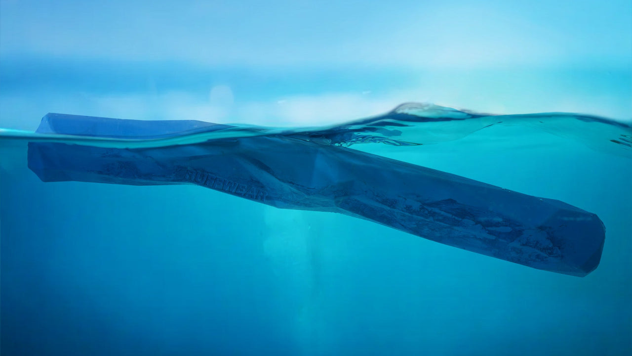 AUSGEZEICHNETE SCHWIMMEIGENSCHAFTEN